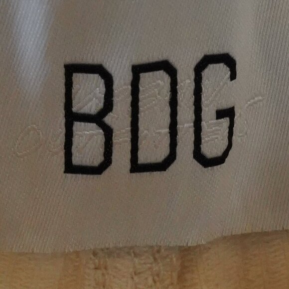 Urban Outfitters BDG, High Rise Baggy Wide Tooth Corduroy Wide Leg Pants, Ivory - Picture 7 of 9